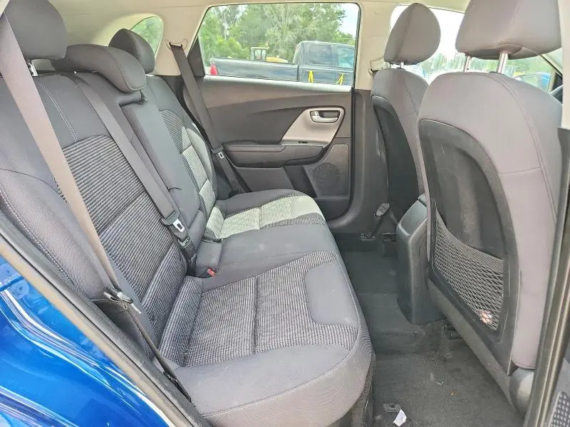2017 KIA NIRO LX  