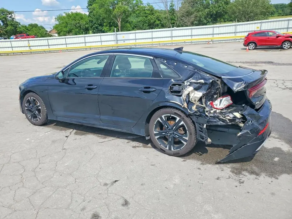 2022 KIA K5 GT LINE  