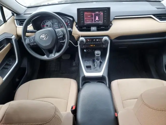 2021 TOYOTA RAV4 LE  