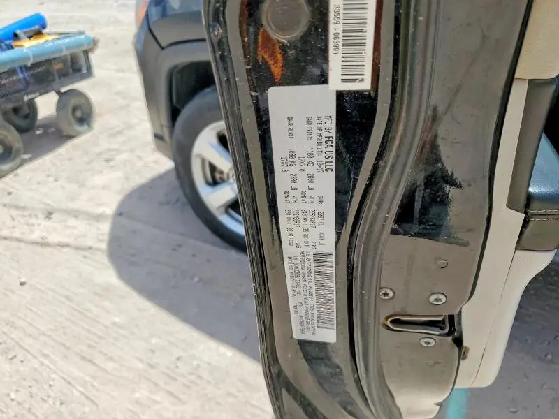 2018 JEEP COMPASS   