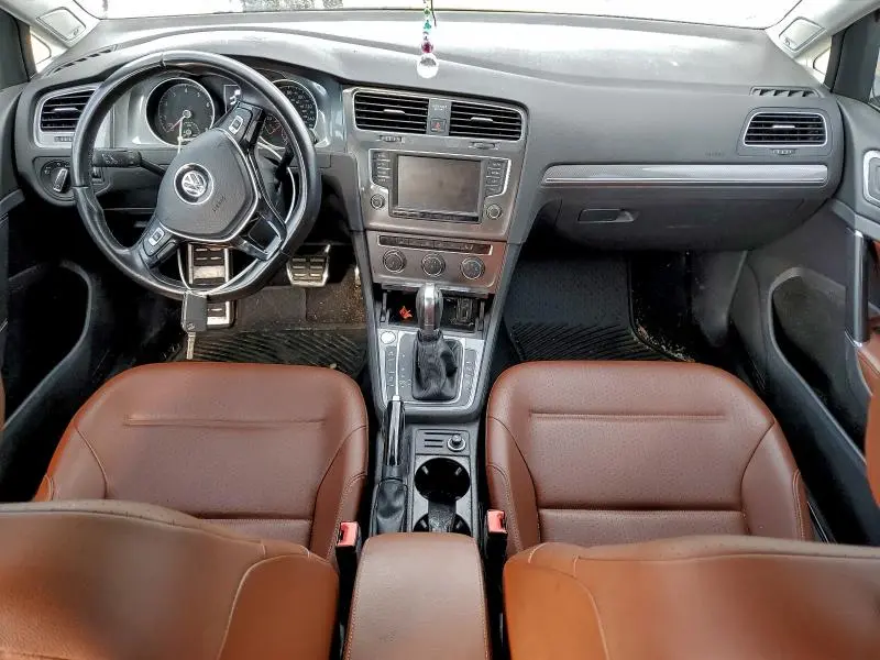 2017 VOLKSWAGEN GOLF ALLTRACK S  