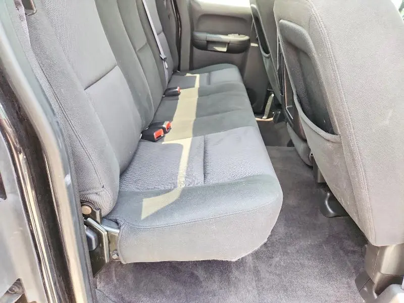2011 CHEVROLET SILVERADO C1500 LS  