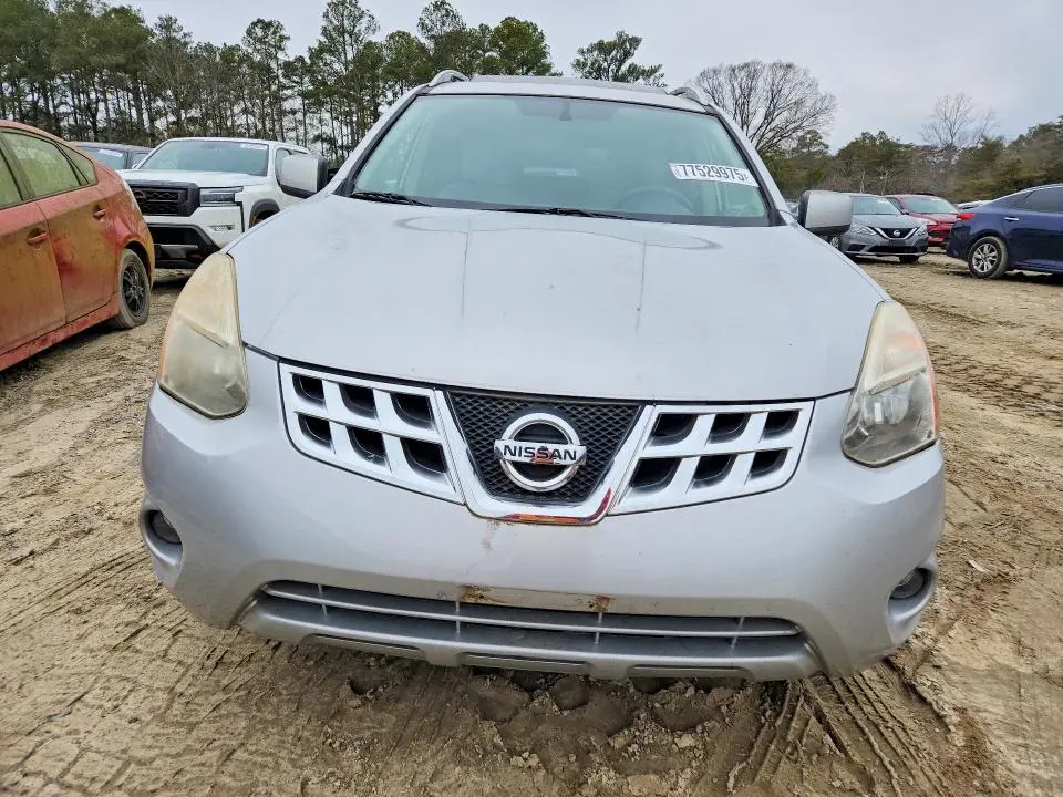 2011 NISSAN ROGUE S  