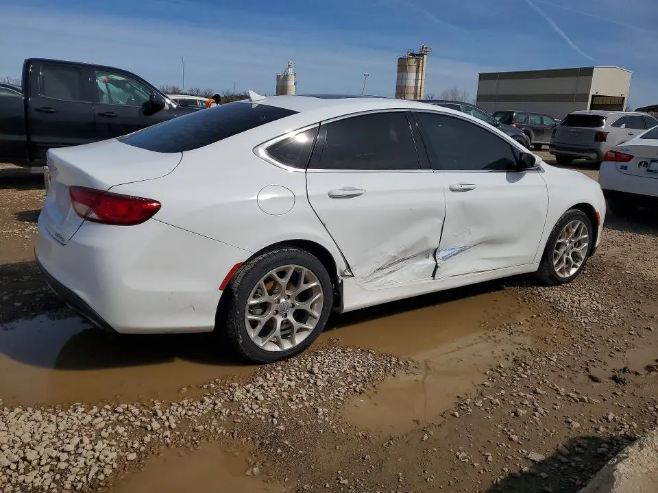 2015 CHRYSLER 200 C  