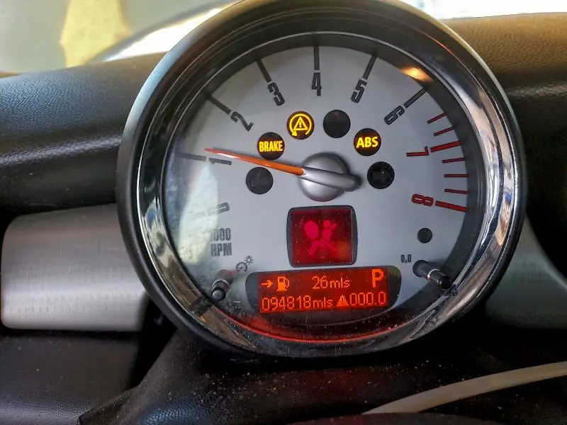 2010 MINI COOPER CLUBMAN  