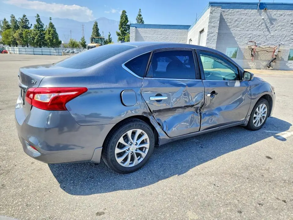 2018 NISSAN SENTRA SV  