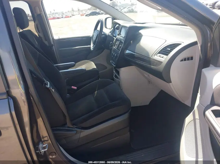 2018 DODGE GRAND CARAVAN SE