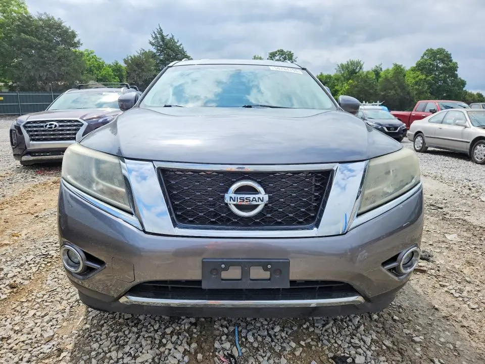 2015 NISSAN PATHFINDER SV  