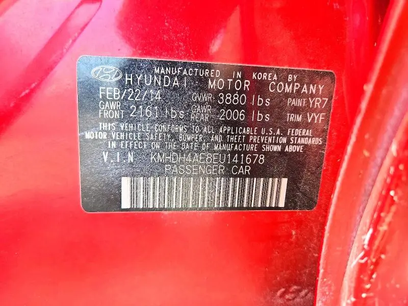 2014 HYUNDAI ELANTRA SE  