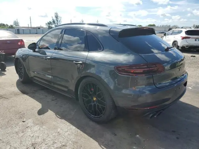 2017 PORSCHE MACAN GTS  