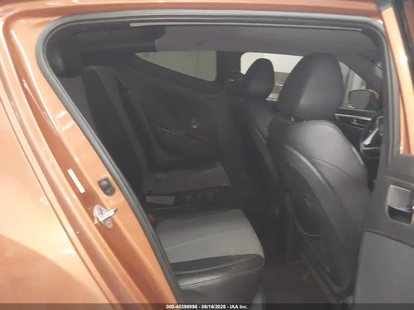 2013 HYUNDAI VELOSTER BASE W/BLACK