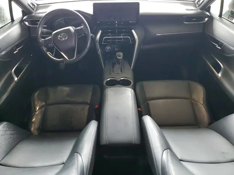 2022 TOYOTA VENZA XLE  