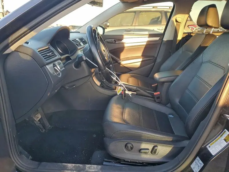 2019 VOLKSWAGEN PASSAT WOLFSBURG  