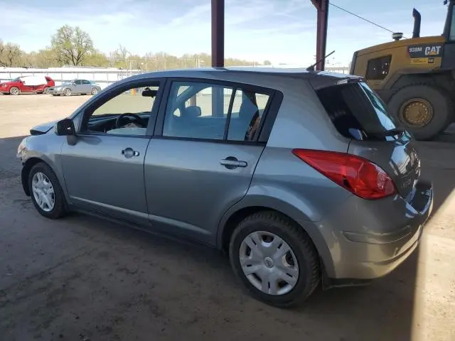 2010 NISSAN VERSA S  