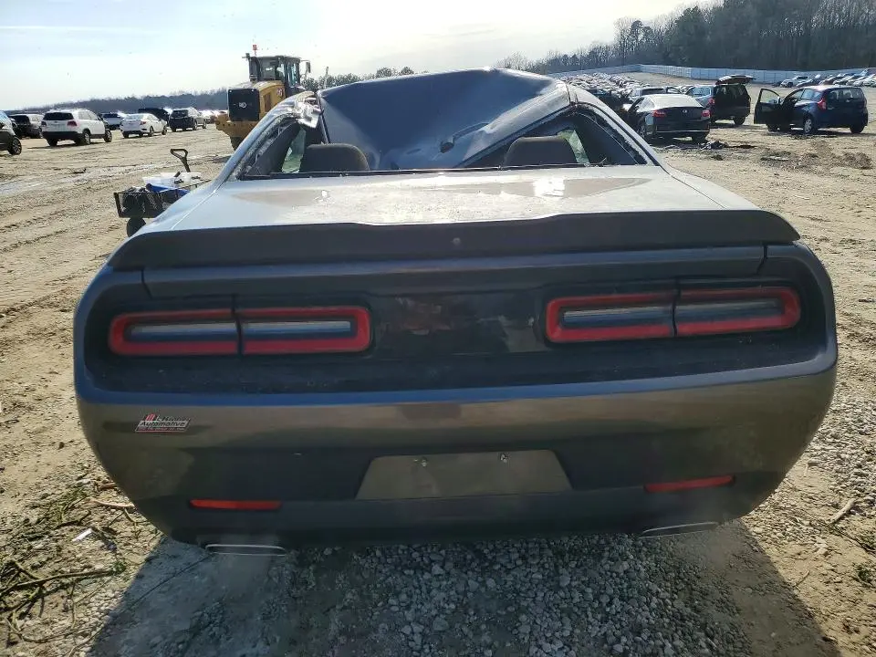 2021 DODGE CHALLENGER SXT  
