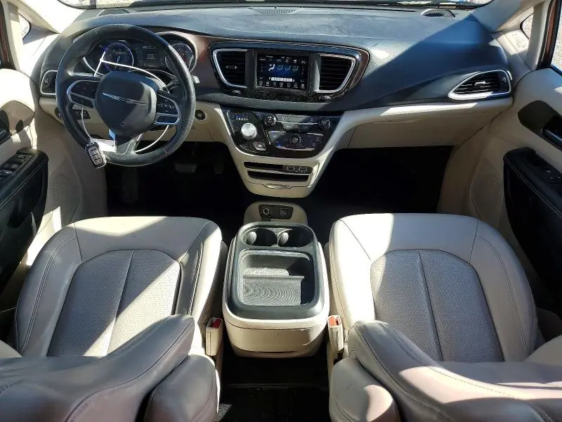 2021 CHRYSLER VOYAGER LXI  