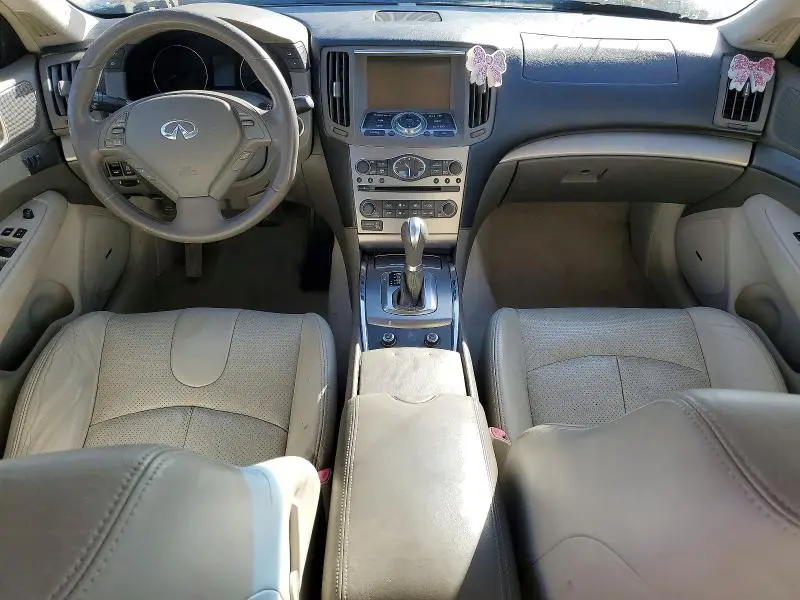 2012 INFINITI G37 JOURNEY  