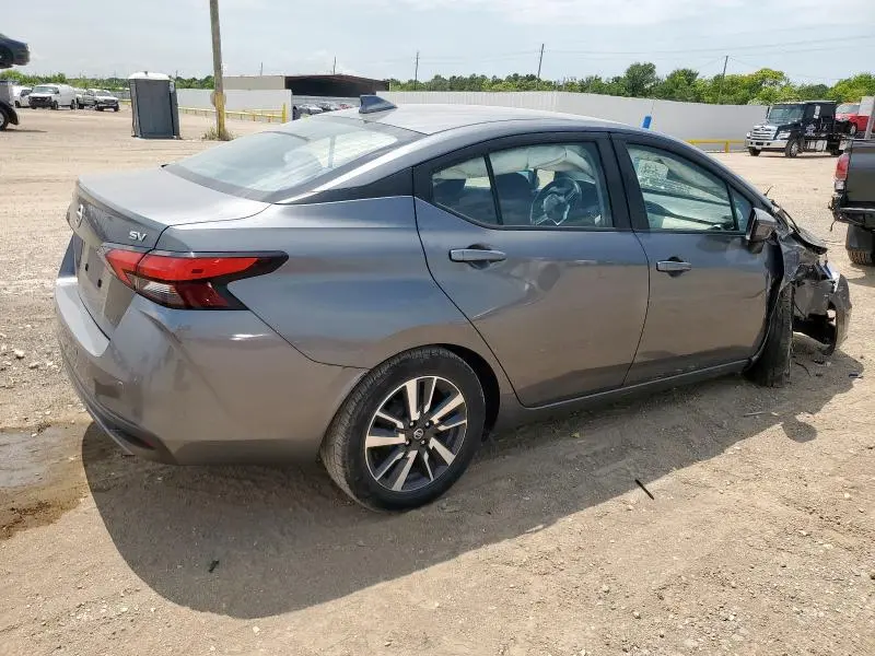 2020 NISSAN VERSA SV  