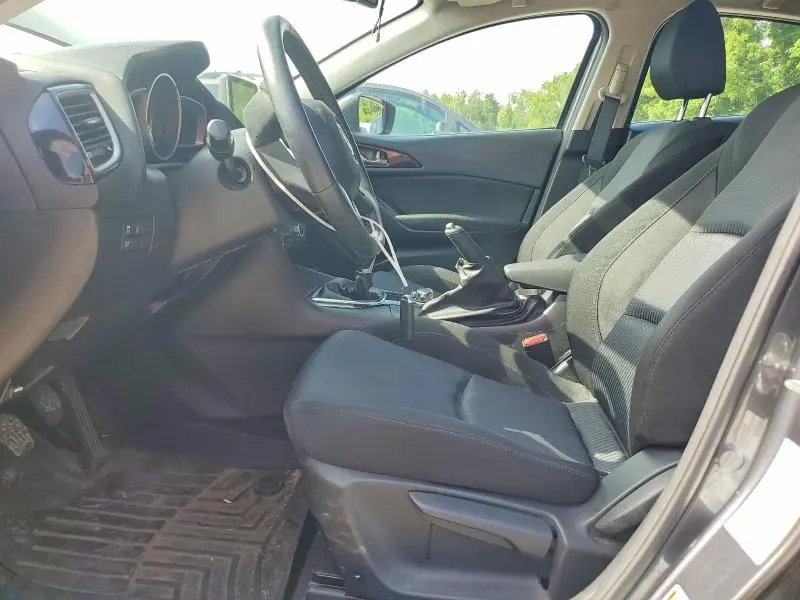 2016 MAZDA 3 TOURING  
