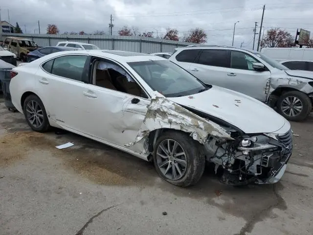 2016 LEXUS ES 300H  