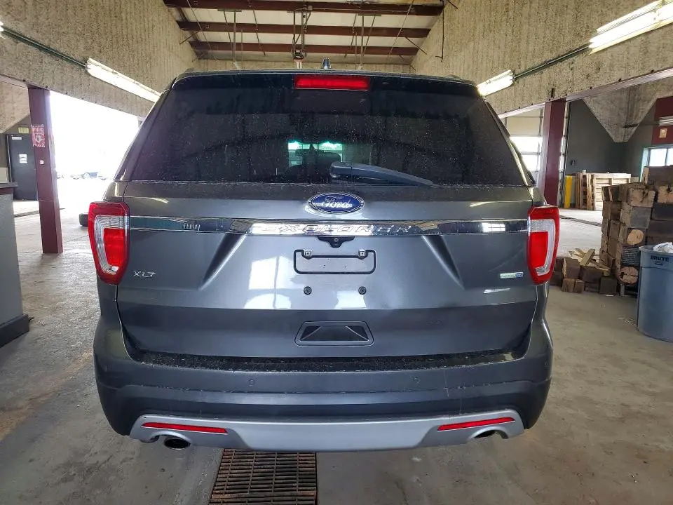 2016 FORD EXPLORER XLT  