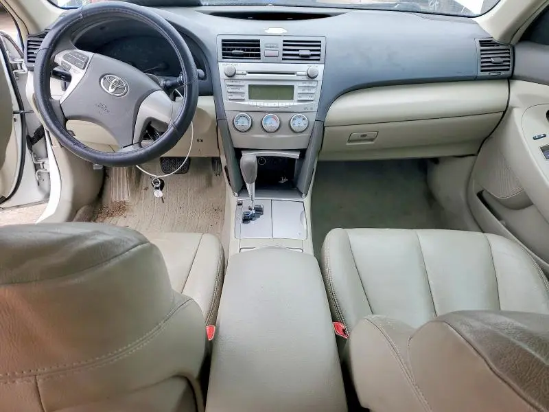 2010 TOYOTA CAMRY BASE  