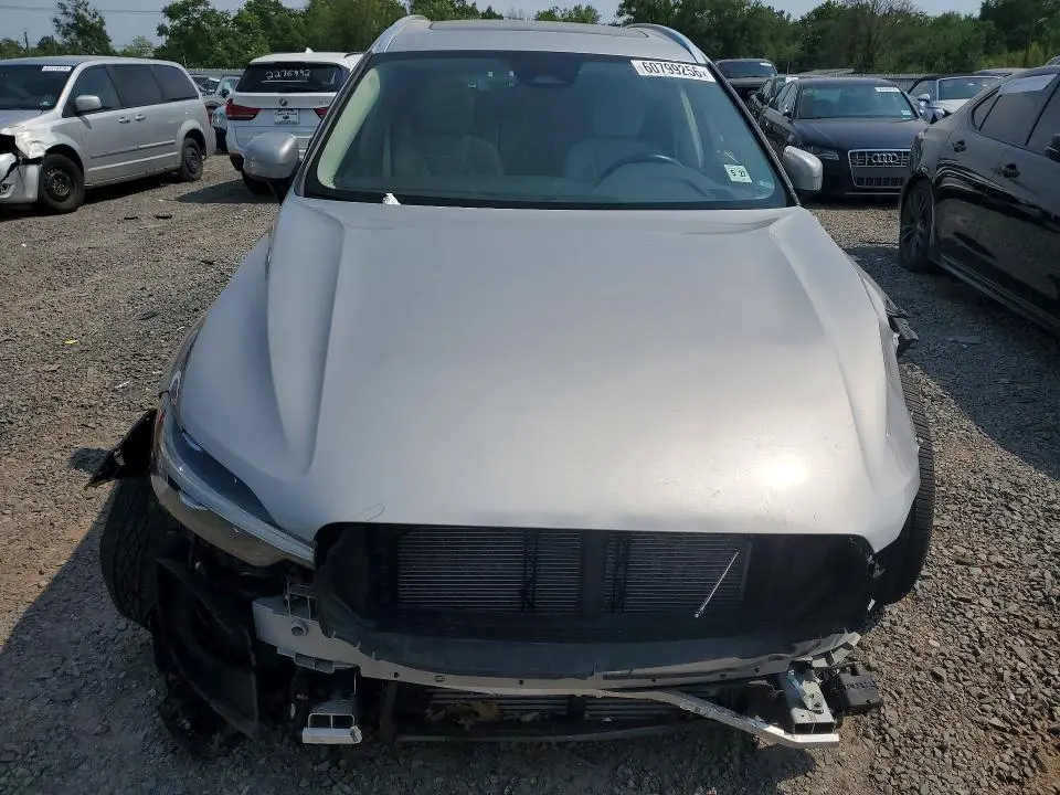 2022 VOLVO XC60 T8 RECHARGE INSCRIPTION EXPRESS  