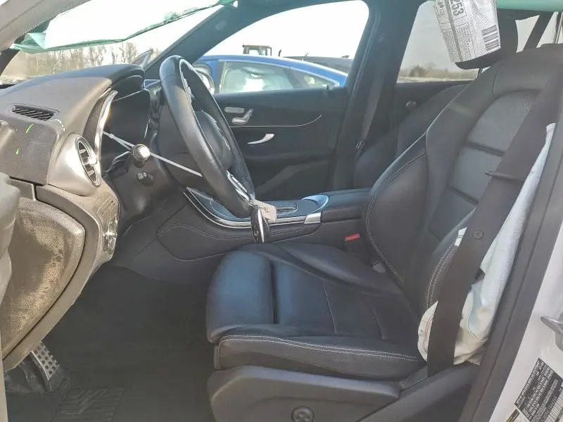 2020 MERCEDES-BENZ GLC 300 4MATIC  