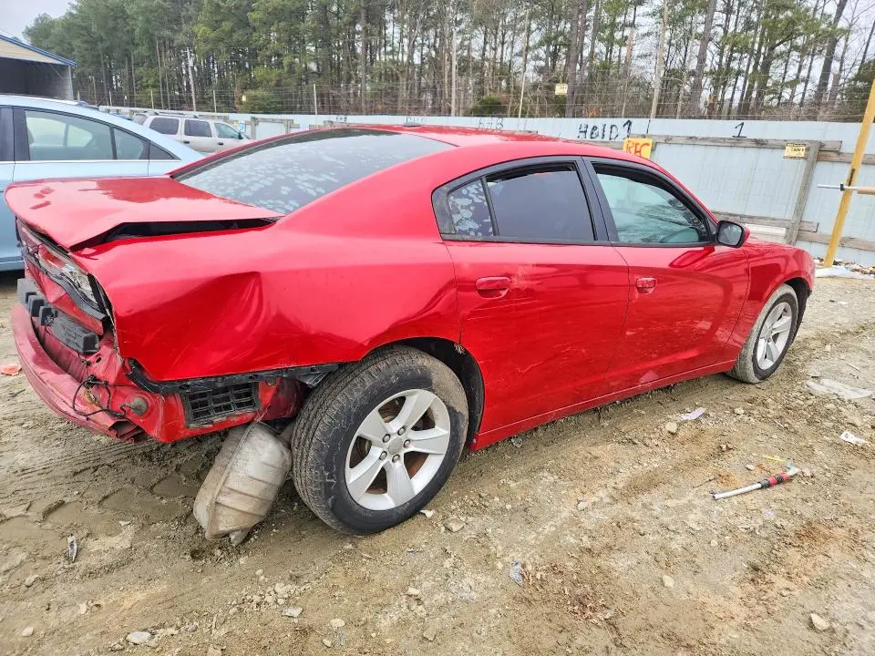 2012 DODGE CHARGER SE  