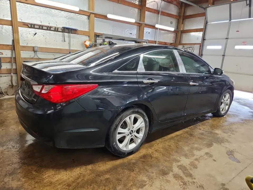 2011 HYUNDAI SONATA LIMITED  