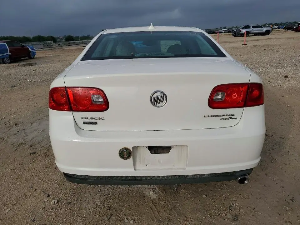 2011 BUICK LUCERNE CXL  