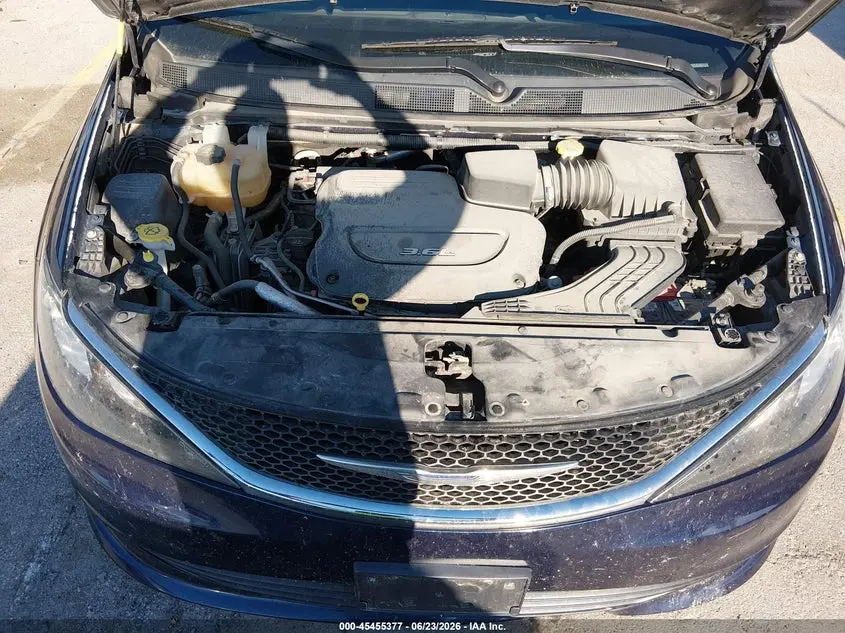 2018 CHRYSLER PACIFICA TOURING