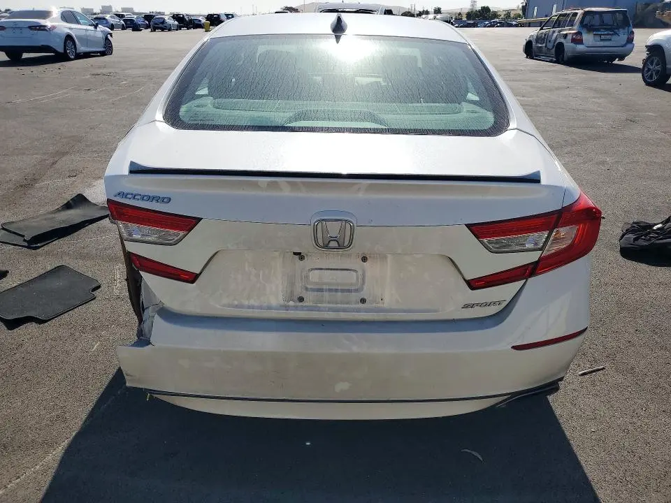 2021 HONDA ACCORD SPORT  