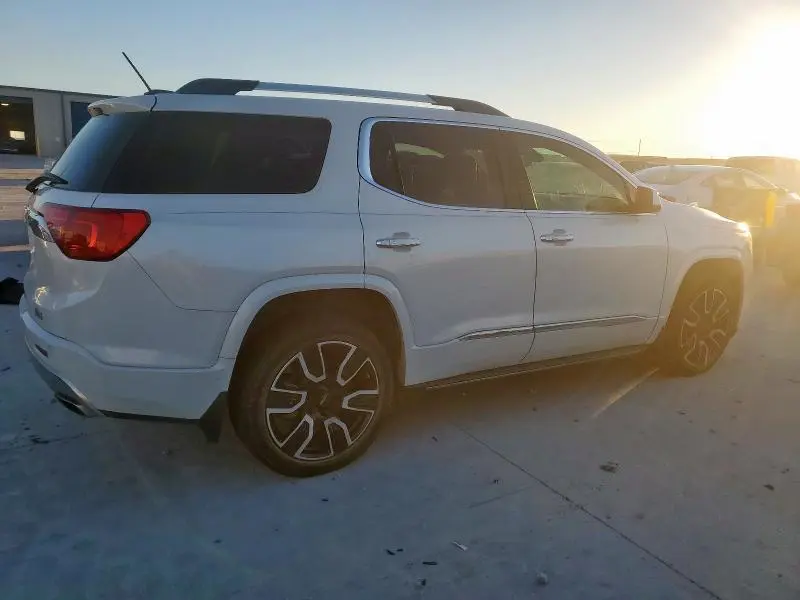 2018 GMC ACADIA DENALI  