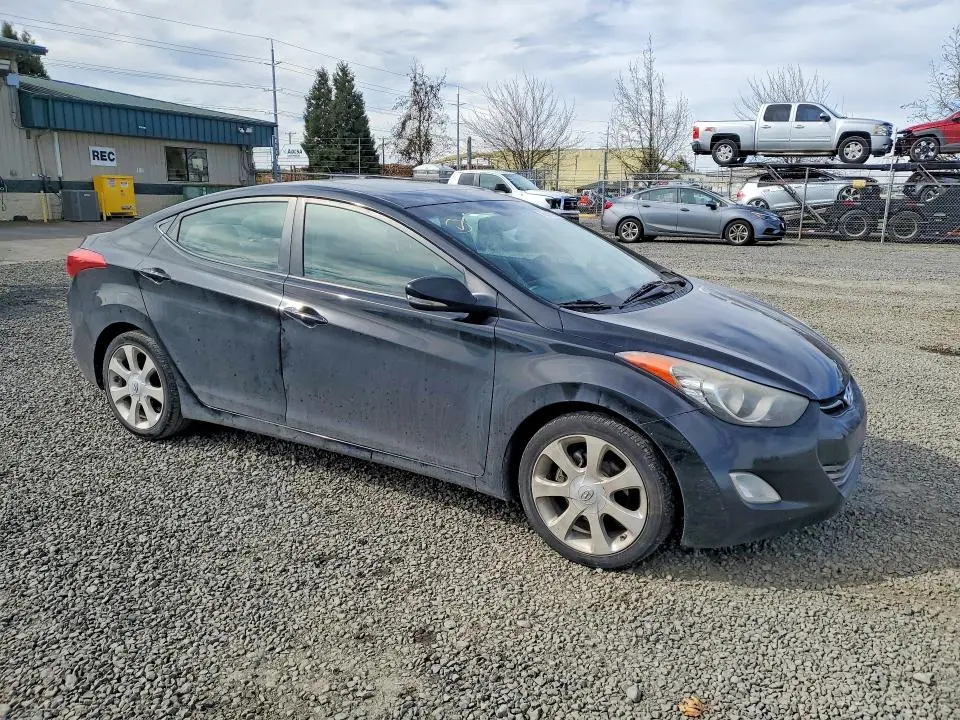 2012 HYUNDAI ELANTRA   