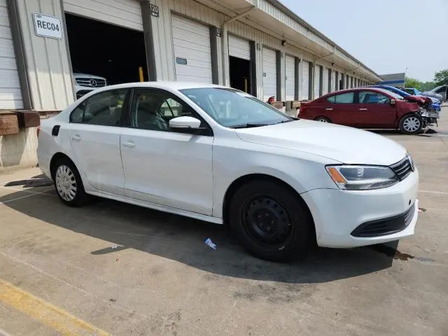 2014 VOLKSWAGEN JETTA SE  