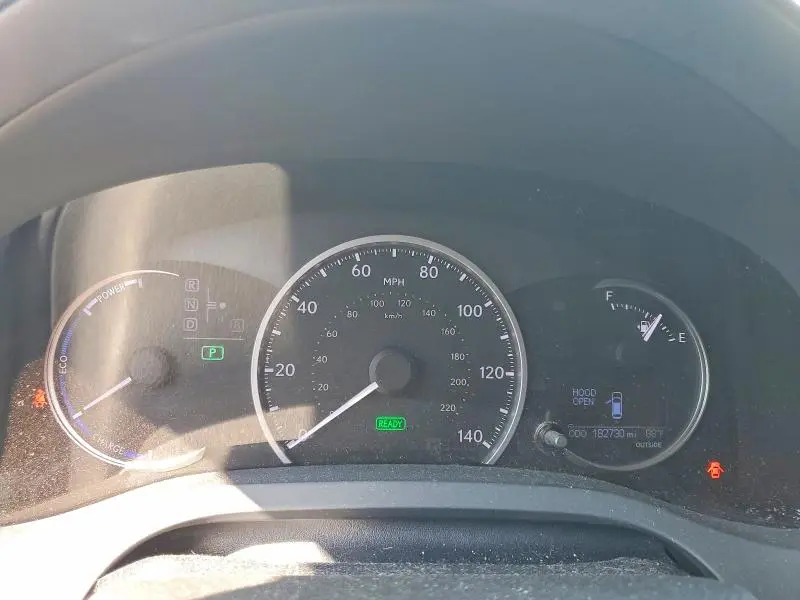 2011 LEXUS CT 200  