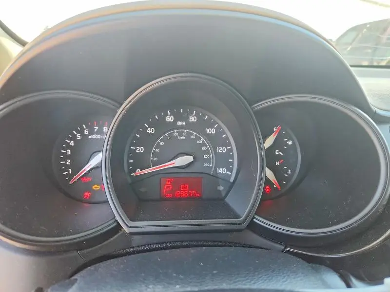 2016 KIA RIO LX  