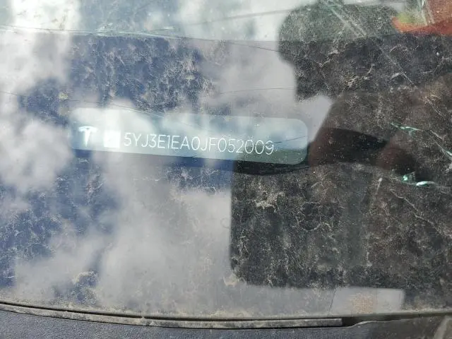 2018 TESLA MODEL 3   
