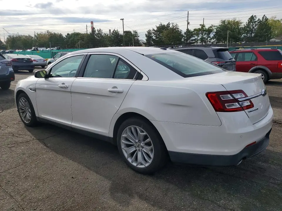 2015 FORD TAURUS LIMITED  
