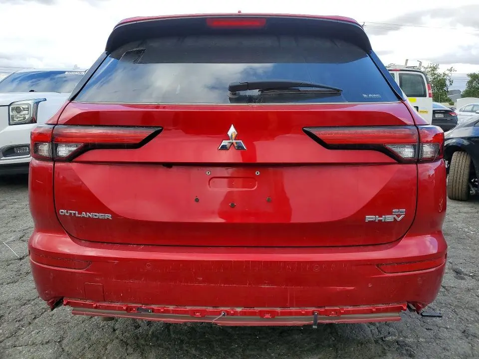 2024 MITSUBISHI OUTLANDER SE  