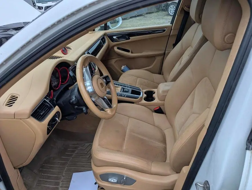 2016 PORSCHE MACAN S  