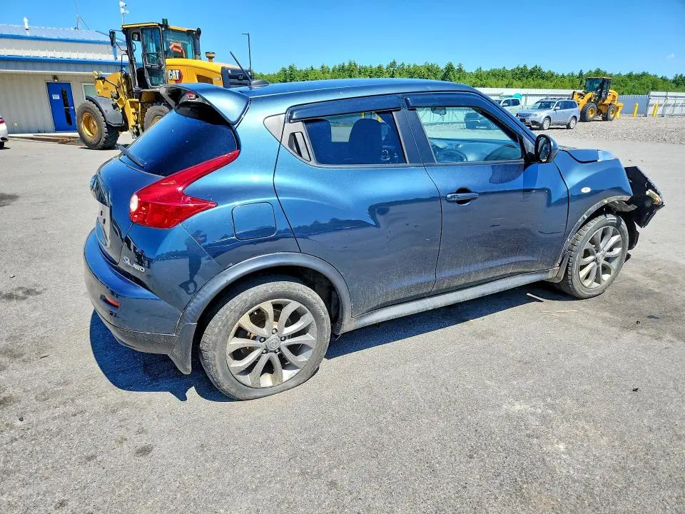 2011 NISSAN JUKE S  