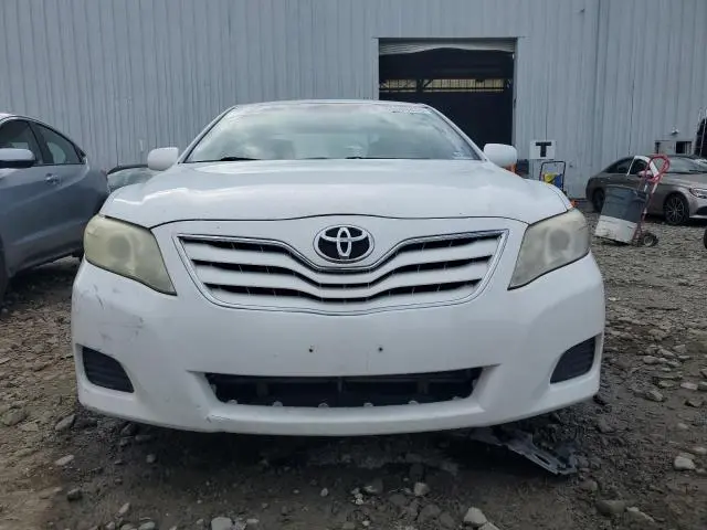 2010 TOYOTA CAMRY BASE  
