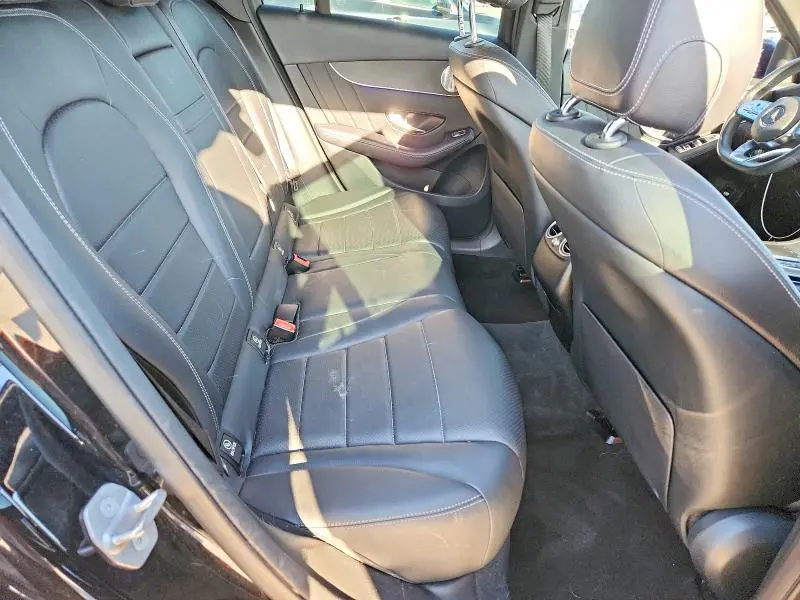 2020 MERCEDES-BENZ GLC 300 4MATIC  