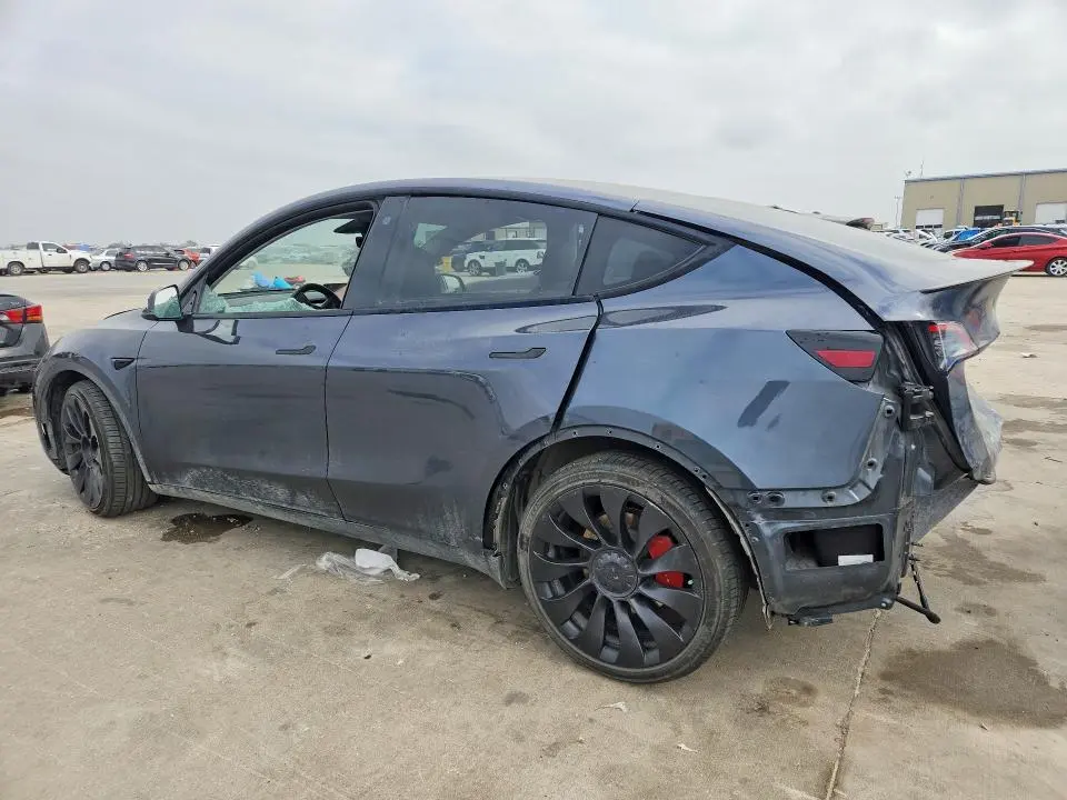 2022 TESLA MODEL Y   
