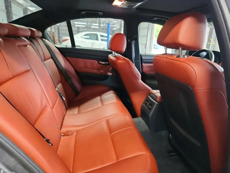 2011 BMW M3   