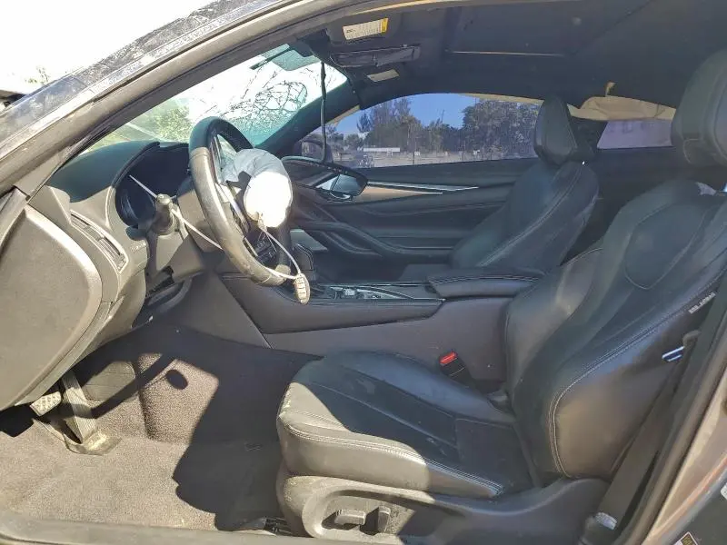 2017 INFINITI Q60 BASE  