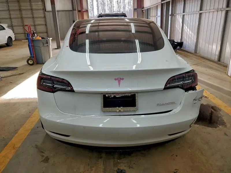 2019 TESLA MODEL 3   