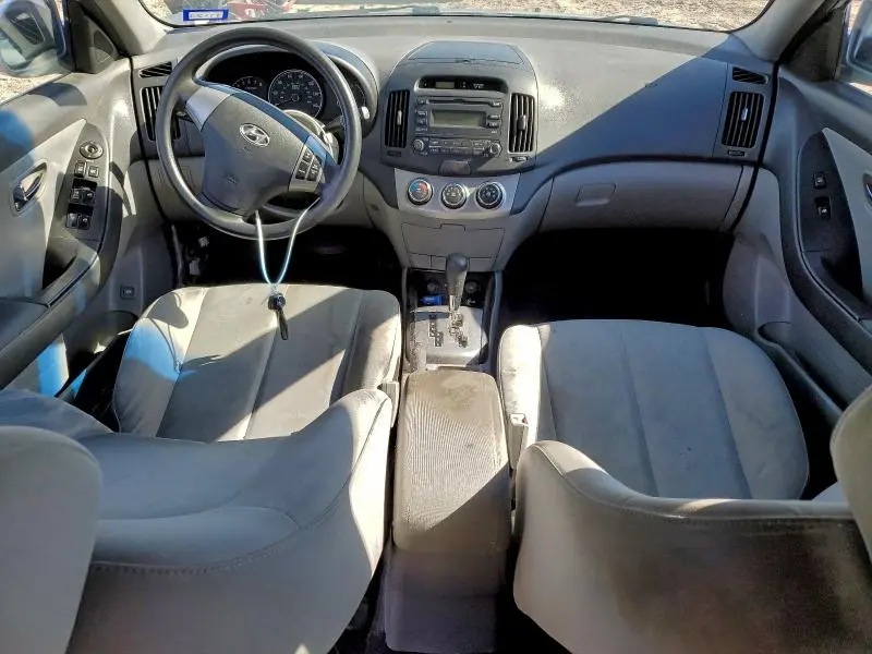 2010 HYUNDAI ELANTRA   